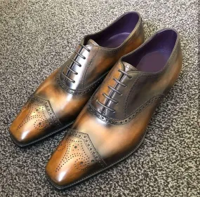 Handmade Men's Tan Leather Black Brogue Toe Shoes