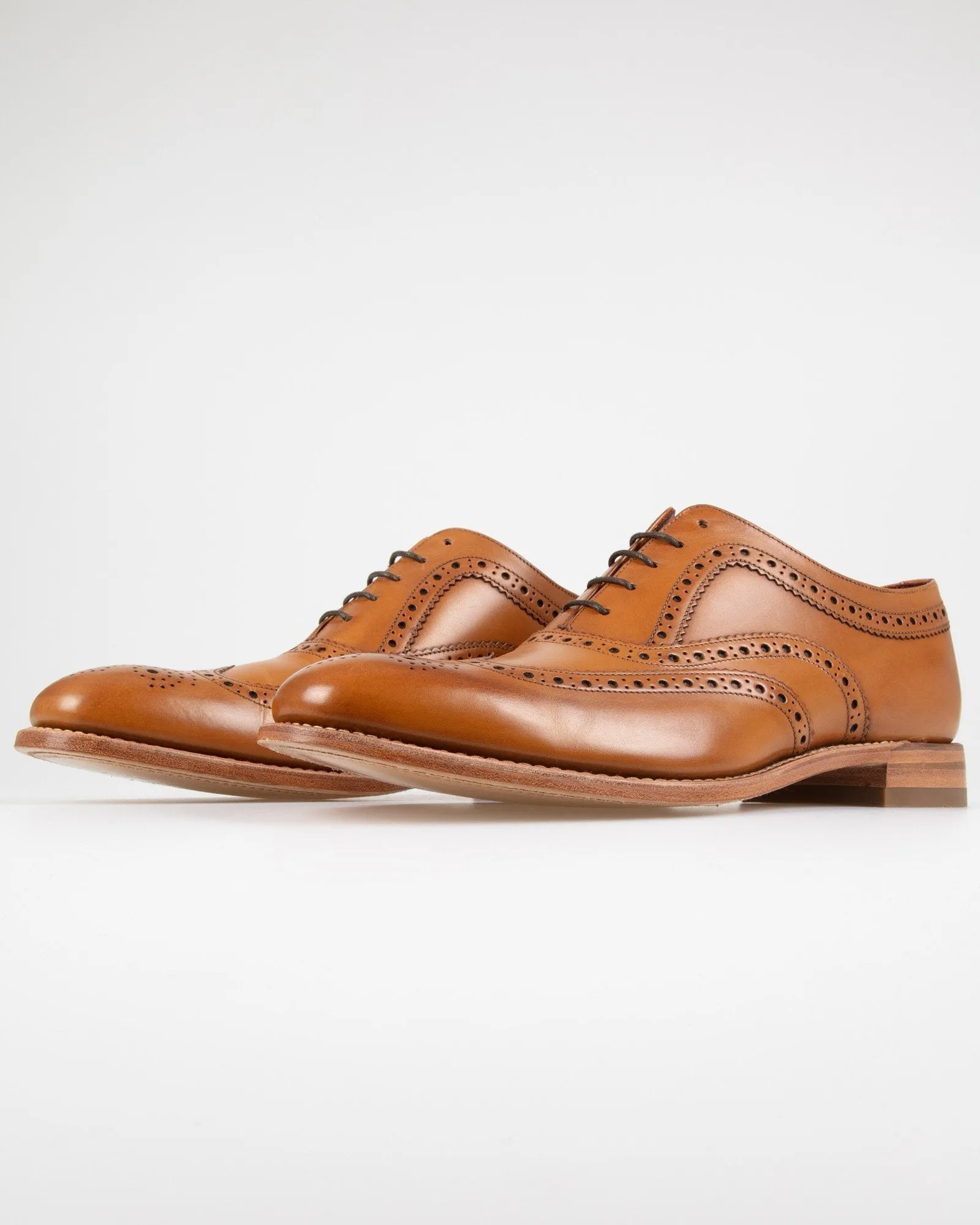 Loake Design Fearnley Brogue Oxford - Tan