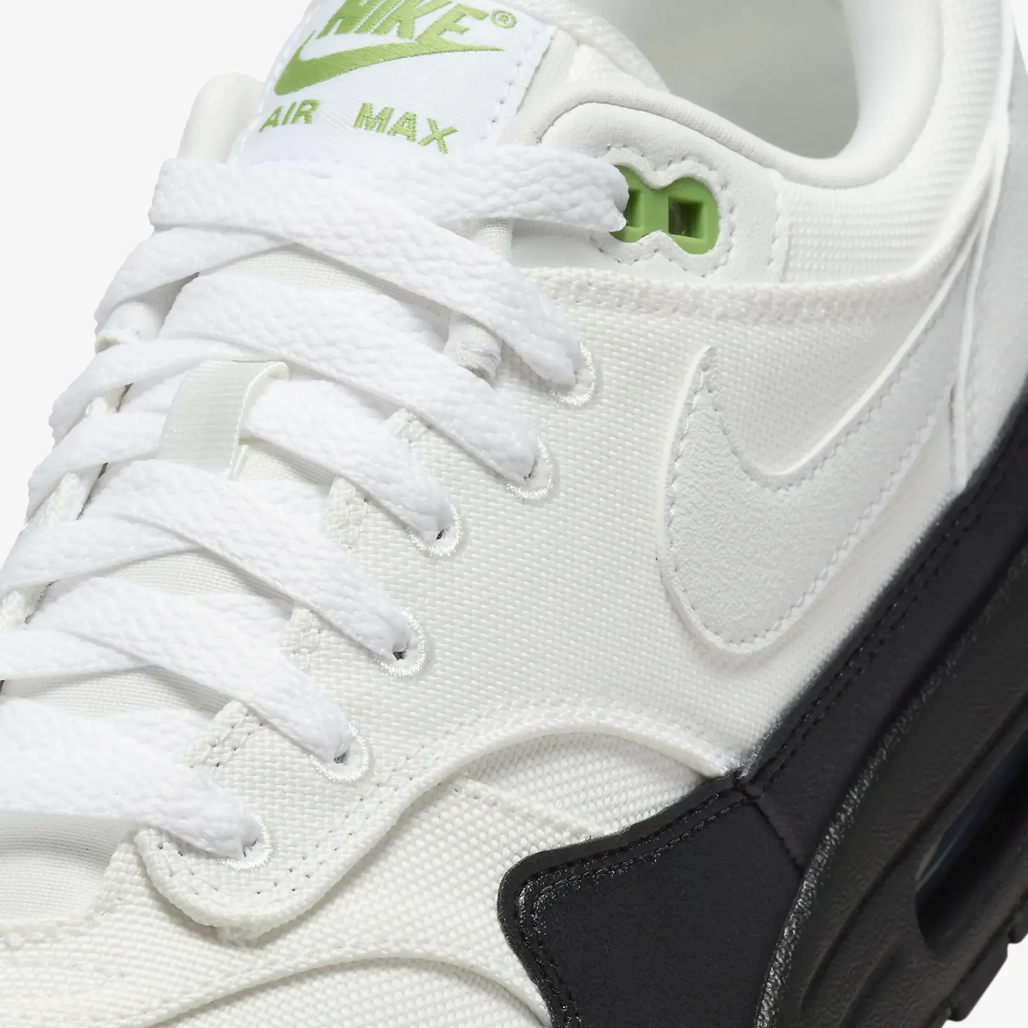 Nike | AIR MAX 1 SE  { SUMMIT WHITE/SUMMIT WHITE-BLACK-WHITE