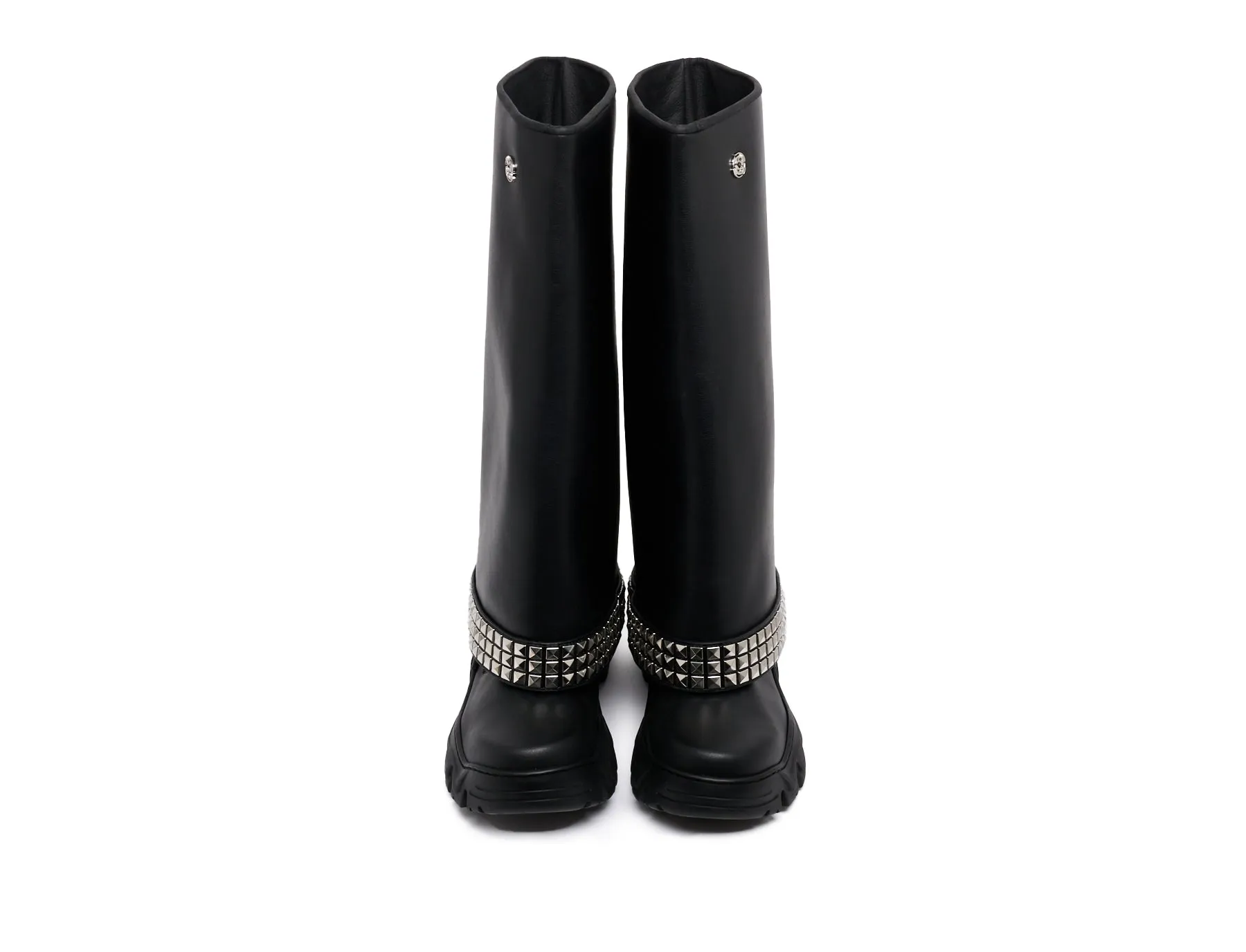 RAIN BLACK STUDS