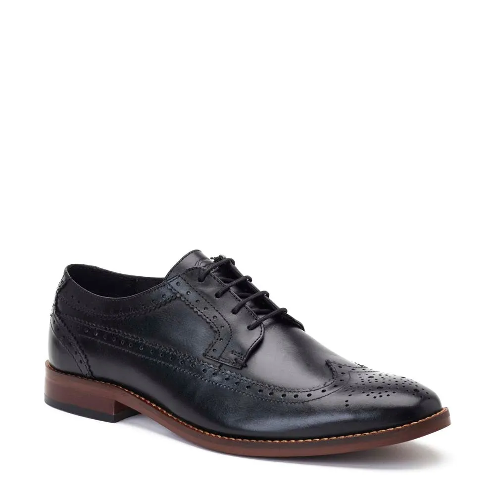 Twain Waxy Brogue Shoes