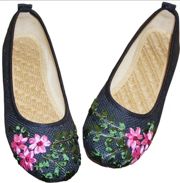 Vintage Embroidered Women Flats Flower Slip On Cotton Fabric Linen Comfortable Old Peking Ballerina Flat Shoes