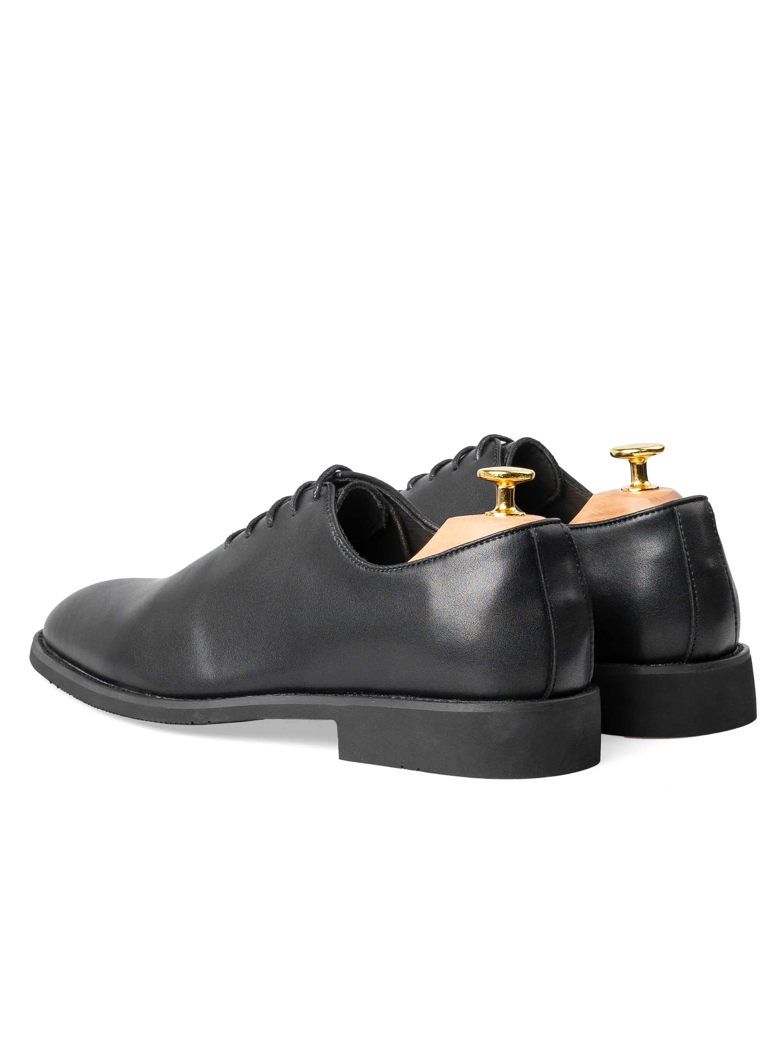 Wholecut Oxford - Black Lace up (Flexi-Sole)